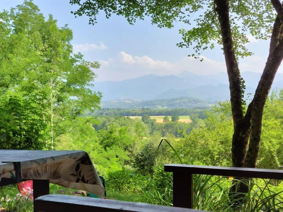 Cabane Dans Les Bois Avec Vue Sur Les Pyrenees Saint-Laurent-de-Neste Eksteriør billede